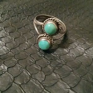 Vintage Navajo Jewelry 2-stone ring